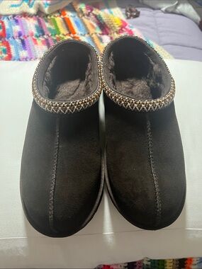 NEW Ugg Tasman Dark Brown